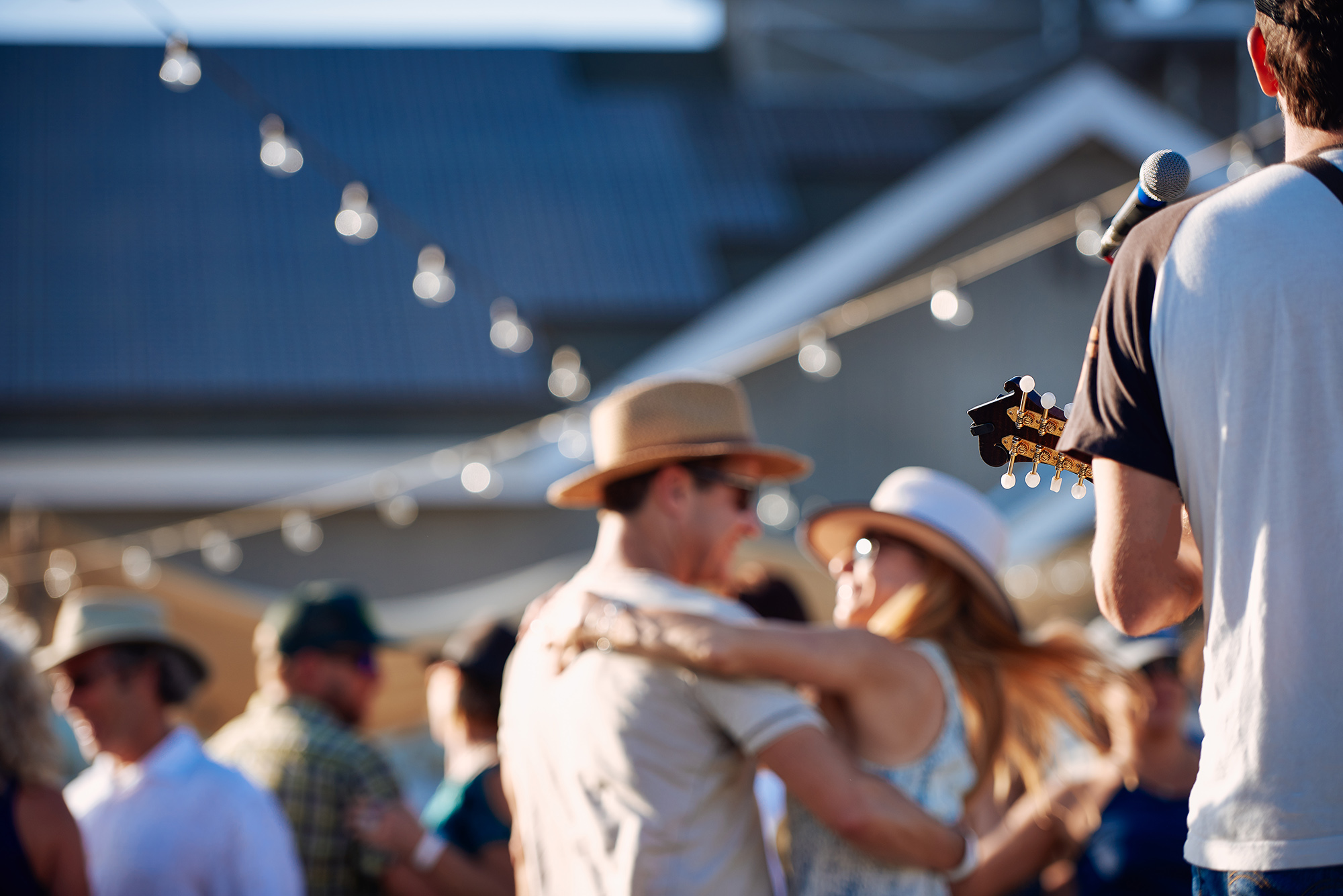 Couple dancing to live music